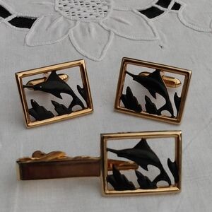 Vintage Swank Gold Tone Sail Fish/ Marlin Cufflinks & Tie Clip Tie Bar Set